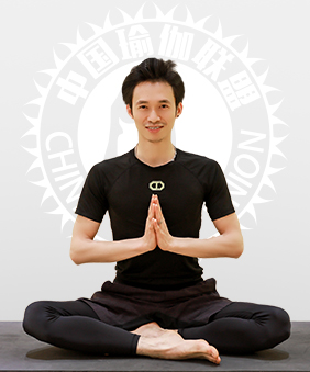 中国瑜伽联盟普拉提垫上+维密塑形高级培训导师-邹老师